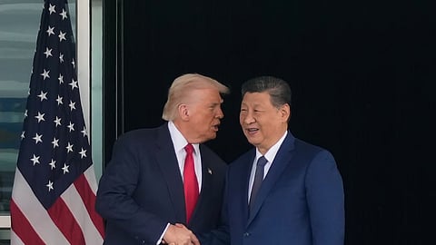 Xi Jinping ಜೊತೆ ಮಾತುಕತೆ ಯಶಸ್ವಿ: ಚೀನಾ ಸರಕುಗಳ ಮೇಲೆ ಸುಂಕ ಶೇ.47ಕ್ಕೆ ಇಳಿಸಿದ Donald Trump; ಅಪರೂಪದ ಭೂ ಒಪ್ಪಂದಕ್ಕೆ ಸಹಿ; Video