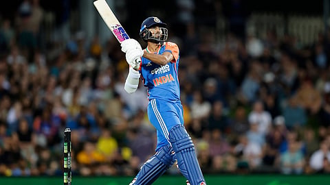 India Beat Australia by 5 wickets