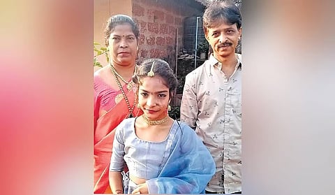 Vijaya with his wife, Kushala and their daughter Trisha