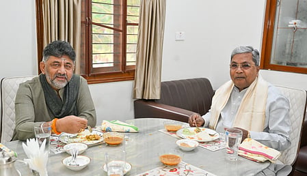Siddaramaiah–Shivakumar hold crucial breakfast meeting amid Karnataka leadership issue