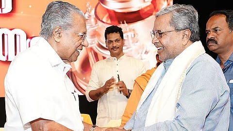 Siddaramaiah And Pinarayi Vijayan