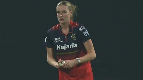 Lauren Bell RCB