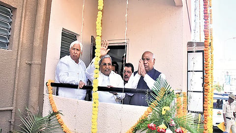 Siddaramaiah And mallikarjun kharge
