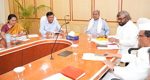 Chief Minister Siddaramaiah today held a meeting with the Ministers and officials of the Forest and Environment Department as part of the pre-budget meeting
