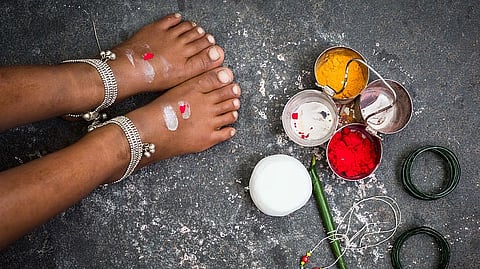 Representational image