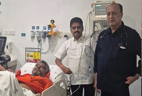 ರಾಯಚೂರು: ಶ್ರೀ ಪ್ರಸನ್ನಾನಂದ ಪುರಿ ಸ್ವಾಮೀಜಿಗೆ ಲಘು ಹೃದಯಾಘಾತ, ಆಸ್ಪತ್ರೆಗೆ ದಾಖಲು