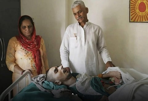 'ಎಲ್ಲರನ್ನು ಕ್ಷಮಿಸಿ, ಈಗ ಹೋಗುವ ಸಮಯ ಬಂದಿದೆ': ಹರೀಶ್ ರಾಣಾ ದೆಹಲಿಯ ಏಮ್ಸ್ ಗೆ ಶಿಫ್ಟ್, ಜೀವ ರಕ್ಷಕ ವ್ಯವಸ್ಥೆ ತೆಗೆಯುವ ಪ್ರಕ್ರಿಯೆ ಆರಂಭ; Video