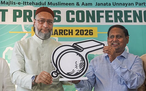 AIMIM, led by Asaduddin Owaisi, quits Humayun Kabir alliance, to fight Bengal polls solo