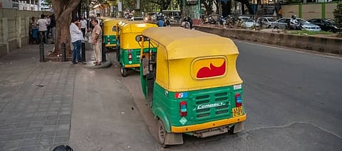 Autos