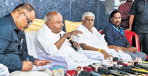 Former PM and JDS supremo HD Deve Gowda addresses media at Mosalehosahalli village in Hassan district