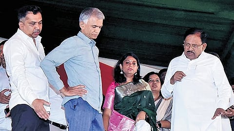 Dr. G.Parameshwar