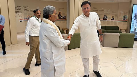 Siddaramaiah meets party general secretaries KC Venugopal and Randeep Surjewala at party headquarters, Indira Bhavan