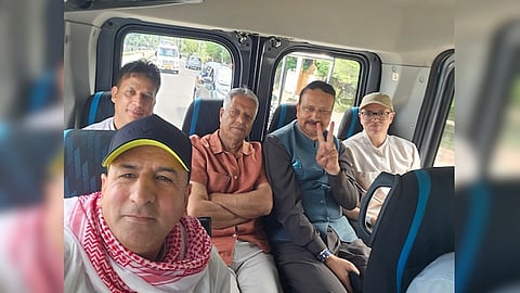 omar abdullah with MLAs