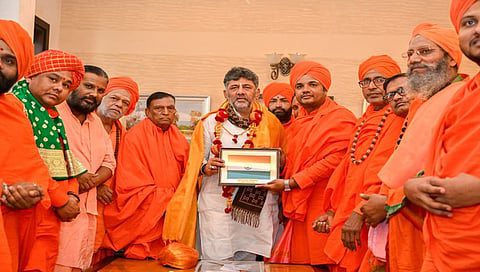 ಮುಖ್ಯಮಂತ್ರಿಗಳಿಗೆ ಮನವಿ ಸಲ್ಲಿಸಿದ ನಿಯೋಗ
