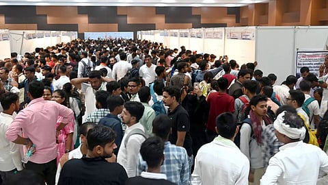 Good news for bank job aspirants as ibps invited applications for 6,715 posts.