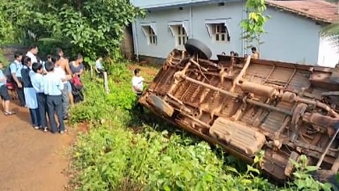 Overturn bus