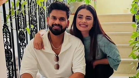 Shreyas Iyer with sister
