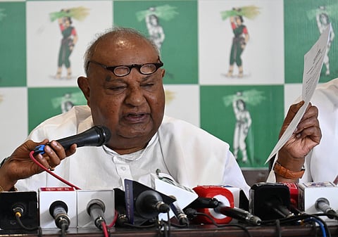 JD(S) supremo HD Devegowda addressing a press meet on NICE road issue in Bengaluru on Monday.
