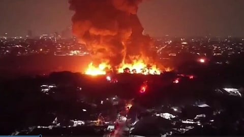 Indonesias Anak Krakatau Volcano Erupts
