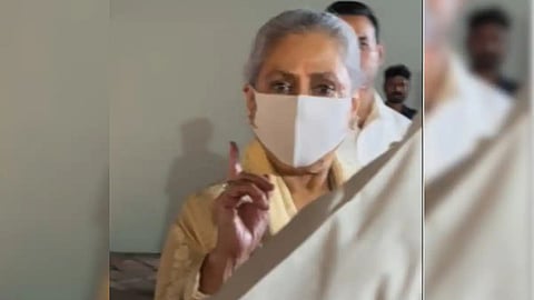 Paparazzi retaliates at Jaya Bachchan