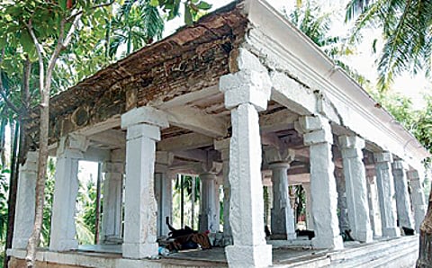 ಪಟ್ಟಣ ಸವಾರಿ