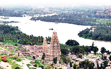 ಹಂಪಿ ಹೊಳೆ