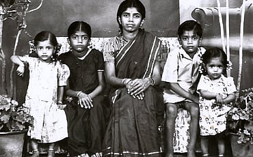 ಅಮ್ಮ, ನಿನ್ನ ಎದೆಯಾಳದಲ್ಲಿ...