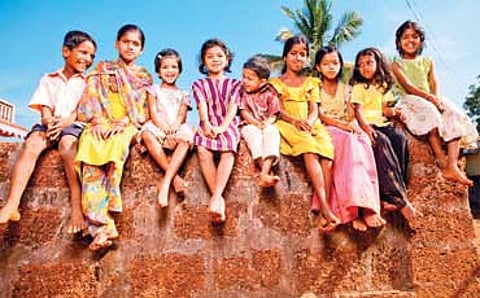 ಬದುಕಲು ಕಲಿಸಿರಿ