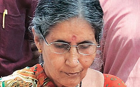 ಪ್ರಧಾನಿ ಪತ್ನಿ ಜಶೋದಾ ಬೆನ್ ಆರ್ಟಿಐ ಮೊರೆ