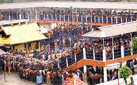 ಶಬರಿಮಲೆ ಅಯ್ಯಪ್ಪ ಸ್ವಾಮಿ ಸನ್ನಿಧಿ