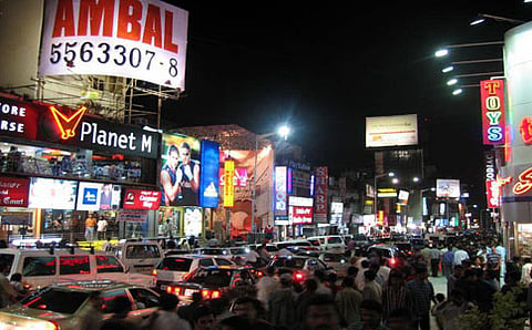 ಬ್ರಿಗೇಡ್, ಎಂ.ಜಿ.ರಸ್ತೆಯಲ್ಲಿ ಸಂಚಾರ ನಿಷೇಧ