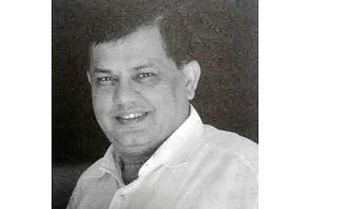 ಟಿ-ಶರ್ಟ್ ಮಾರುತ್ತಲೇ ಅವನು ನೂರು ಕೋಟಿ ದುಡಿದ!