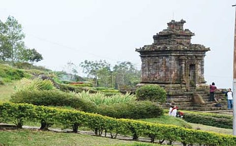 ಅಲೌಕಿಕಕ್ಕೆ ವಾನಪ್ರಸ್ಥ