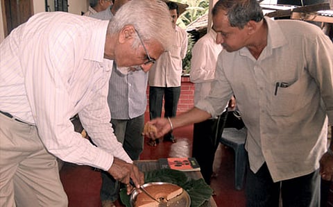 ಹಹ ಕೇಕ್