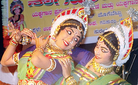 ಅರ್ಪಿತಾ ಮಹಾ