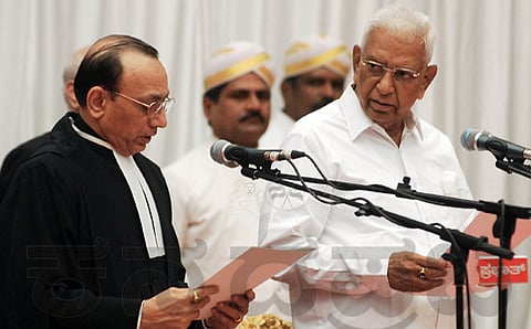 ರಾಜ್ಯಪಾಲರಾಗಿ ವಜುಭಾಯಿ ವಾಲಾ ಪ್ರಮಾಣ ಸ್ವೀಕಾರ
