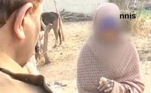 ಗ್ರಾಮಸ್ಥರಿಂದ ಥಳಿತಕ್ಕೊಳಗಾದ ಮಹಿಳೆ (ಸಂಗ್ರಹ ಚಿತ್ರ)
