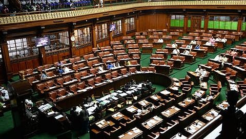 ವಿಧಾನಮಂಡಲ ಅಧಿವೇಶನ