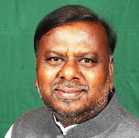 ಸಚಿವ ಎಚ್.ಆಂಜನೇಯ