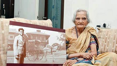 ಡಾ.ದ್ವಾರಕಾನಾಥ್ ಕೊಟ್ನೀಸ್ ಸಹೋದರಿ ಮನೋರಮಾ ಕೊಟ್ನೀಸ್