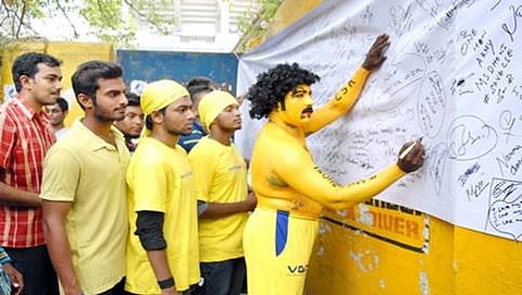 ಚೆನ್ನೈ ಸೂಪರ್ ಕಿಂಗ್ಸ್ ಅಭಿಮಾನಿ