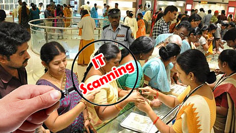 ಆಭರಣದಂಗಡಿಯಲ್ಲಿ ಭಾರಿ ಜನಸ್ತೋಮ (ಸಂಗ್ರಹ ಚಿತ್ರ)
