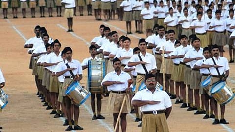 ತುರ್ತು ಪರಿಸ್ಥಿತಿ ಬಗ್ಗೆ ಶಾಲಾ ಪಠ್ಯದಲ್ಲಿ ಮಾಹಿತಿ ಅಳವಡಿಸಲು ಆರ್ ಎಸ್ ಎಸ್ ಆಗ್ರಹ