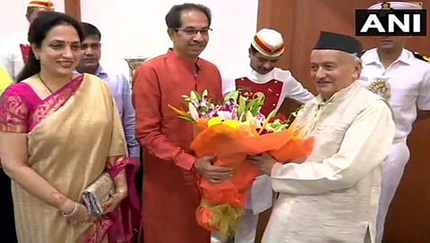 ರಾಜ್ಯಪಾಲರನ್ನು ಭೇಟಿ ಮಾಡಿದ ಉದ್ಧವ್ ಠಾಕ್ರೆ ದಂಪತಿ