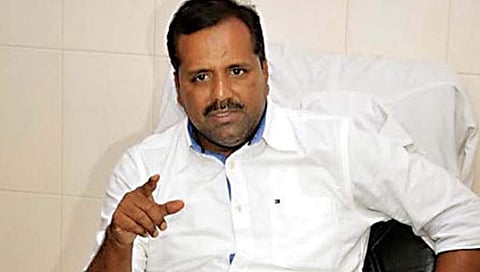 ಯು ಟಿ ಖಾದರ್