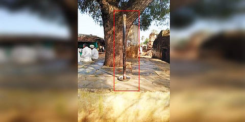 ಊಟದ ತಟ್ಟೆಯಲ್ಲಿ ಒನಕೆ