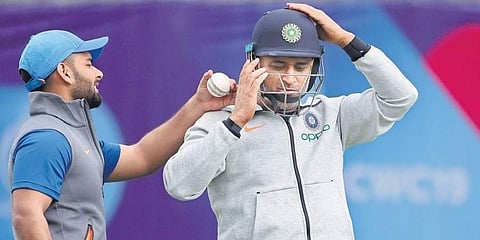 ರಿಷಭ್ ಪಂತ್ - ಎಂಎಸ್ ಧೋನಿ