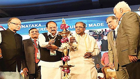 ಇನ್ವೆಸ್ಟ್ ಕರ್ನಾಟಕ-2016 ಕಾರ್ಯಕ್ರಮದಲ್ಲಿ ಭಾಗವಹಿಸಿದ್ದ ಜೇಟ್ಲಿ