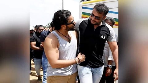 'ಮದಗಜ' ಸೆಟ್ ಗೆ 'ಡಿ ಬಾಸ್' ದರ್ಶನ್ ಎಂಟ್ರಿ, 'ಸಖತ್ ಟೈಂ' ಎಂದ ಶ್ರೀಮುರಳಿ