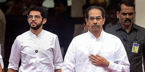 ಆದಿತ್ಯ ಠಾಕ್ರೆ - ಉದ್ಧವ್ ಠಾಕ್ರೆ